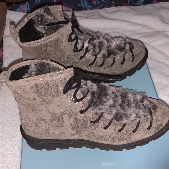 Seychelles Boots - Picture 2 of 7